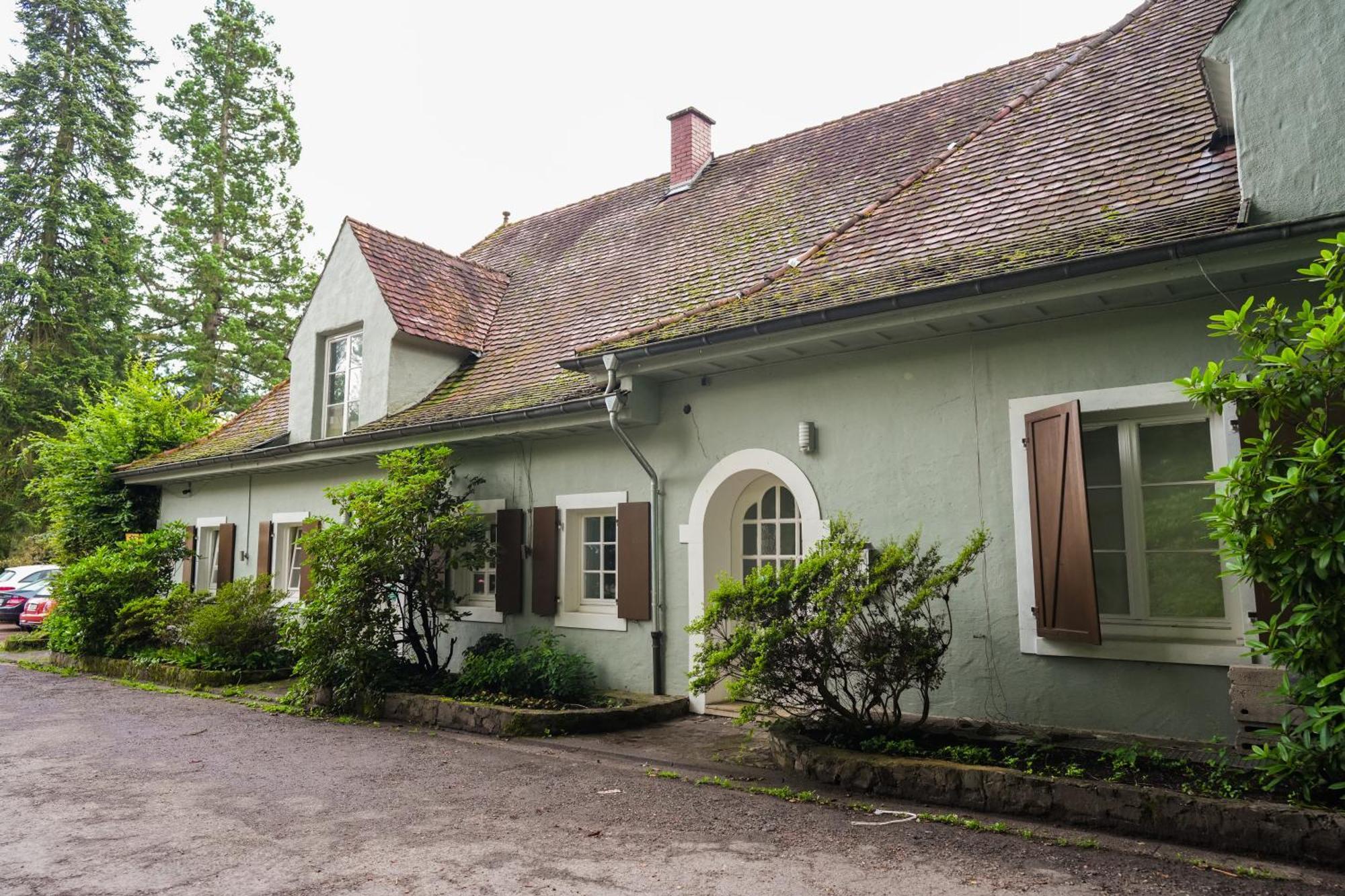 Hotel Und Restaurant Halbinsel Blieskastel Exteriér fotografie